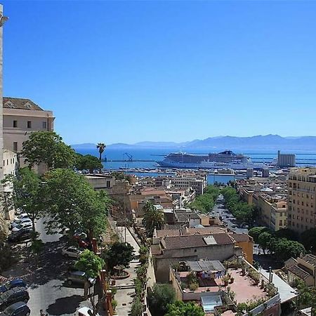 Appartamento Centro Cagliari Exteriör bild